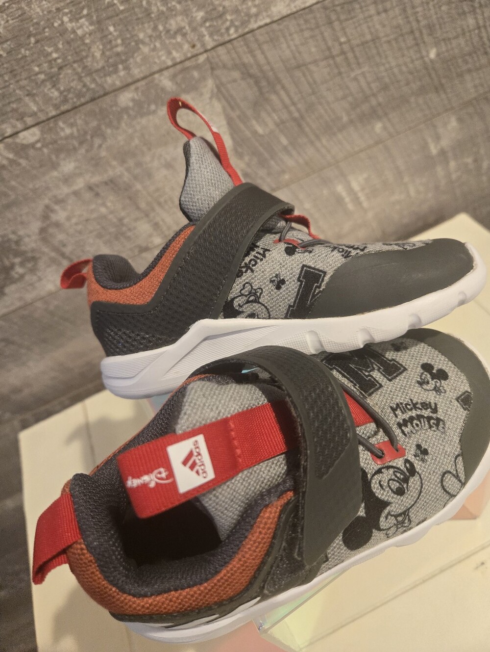 Adidas Mickey Boys Shoes Size 8k